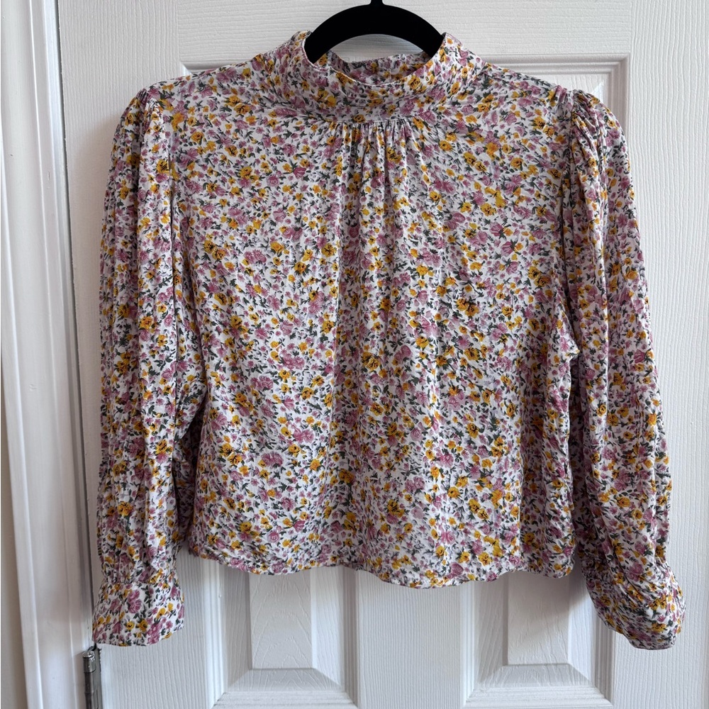 ROLLAS Stephanie Coast Floral Blouse Cropped Button Back Top Size Small - Picture 2 of 6